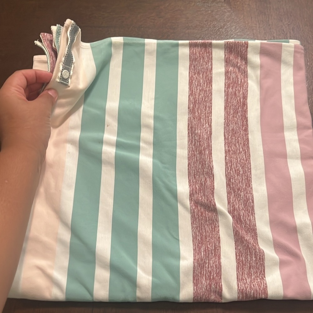 Lululemon pastel color scarf - Picture 2 of 5